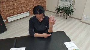 Комплекс упражнений для кистей и пальцев рук. Синдром де Кервена.