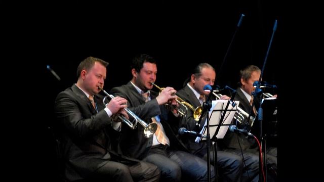 Boris Myagkov Big Band - Baila Conmigo (samba) смотреть онлайн