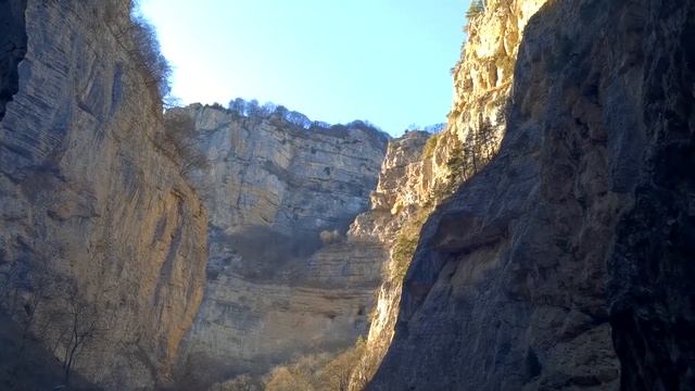 Чегемские водопады зимой смотреть онлайн