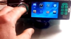 ЧТО ДЕЛАТЬ ЕСЛИ ЗАВИСАЕТ  АВТОМАГНИТОЛА , ремонт за три минуты.