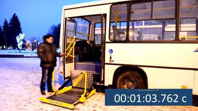 Автобус для перевозки лиц с ограниченными возможностями ВМК АИ3044 в работе. смотреть онлайн