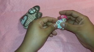 Mini muñequita amigurumi a crochet