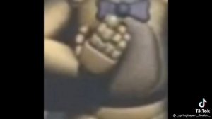 Показал фак.