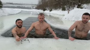 Молодежь идет в прорубь 31.01.2024 Моржи столицы