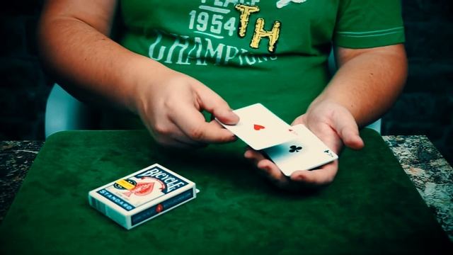 СЛОЖНЕЙШИЙ ФОКУС С КАРТАМИ / ДА ЭТО ЖЕСТКО! ОБУЧЕНИЕ