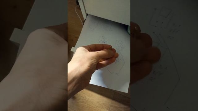 Аккумулятор на 3,7 и на 12 вольт . смотреть онлайн