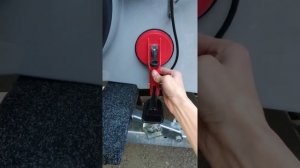 Крепление датчика эхолота