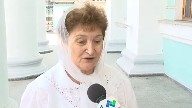 Православные верующие отмечают Медовый спас