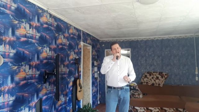 Нэнси-Дым сигарет с ментоломкавер