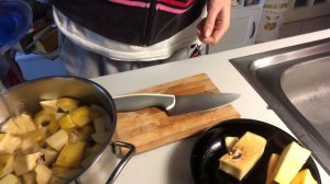 Очень вкусный с прекрасным ароматом. Компот из айвы