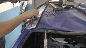 NISSAN Note. Рихтовка батона крыши.