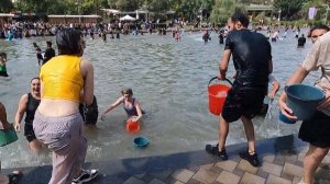Вардавар в Ереване — армянский традиционный праздник: намокнут все!