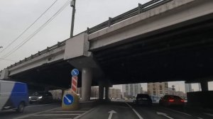 Бродяга дал мальчику старую монетку, а когда сын показал маме подарок, она остолбенела от ужаса
