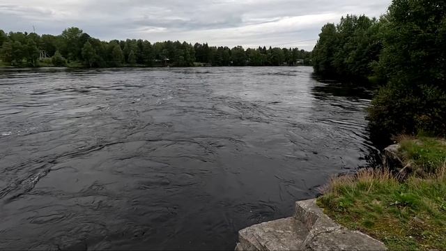 Река в Карелии Савайнйоки