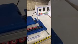 Полуавтоматический кромкооблицовочный станок. DM 111