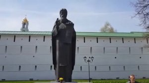 СЕРГИЕВ ПОСАД/ЮЛИЯ СЛАВЯНСКАЯ