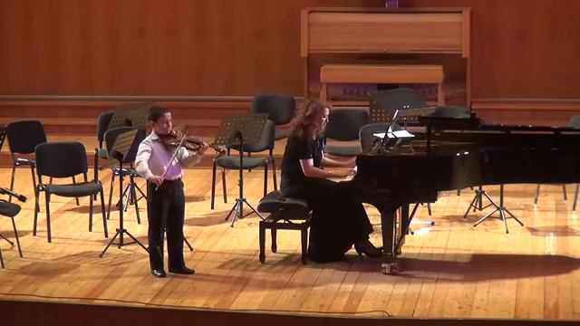 Х.Глюк-Мелодия, Ф.Шуберт Пчёлка - Бабаян Вардан смотреть онлайн