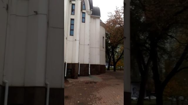 Старо-Покровский храм в одном из красивейших мест Ростова-на-Дону, в Покровском сквере!