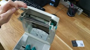 Ремонт принтера Zebra LP2824, LP2844. Не прижимается крышка.