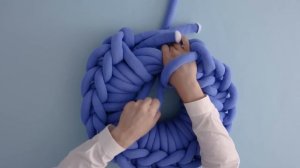 HOW TO HAND CROCHET A ROUND CUSHION WITH OHHIO BRAID | CHUNKY DIY