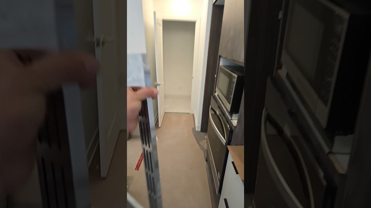 Вровень или чтобы выперало? смотреть онлайн