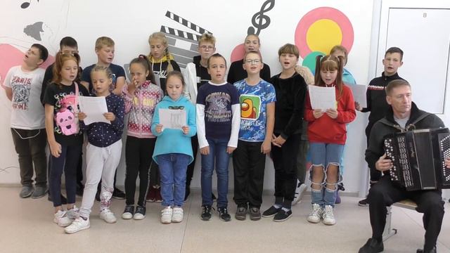 ПЕСНЯ Живой уголёк смотреть онлайн