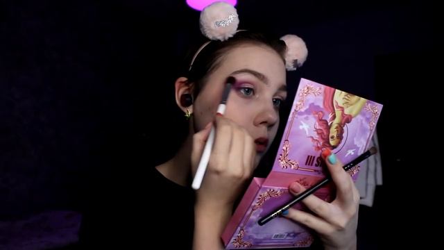 ДВА МАКИЯЖА ПАЛЕТКОЙ VENUS III ОТ LIME CRIME смотреть онлайн