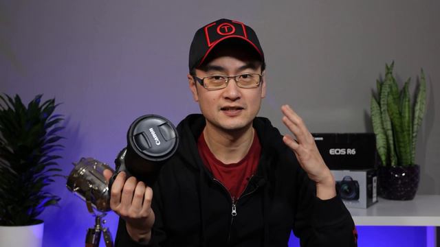 Why I bought a Canon R6 over R5 and how it is vs. a 5D4 смотреть онлайн