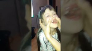 Вырываем зуб ниткой.