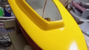 Кораблик для рыбалки и отдыха