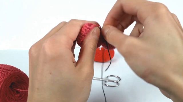 Объемное сердце крючком. Мастер класс. Crochet heart. смотреть онлайн