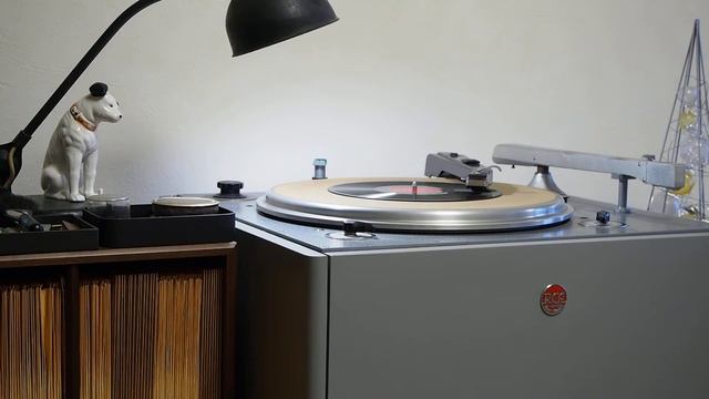 Medley (a)Tico-Tico (b)Old Gang of Mine / The 6＆7/8 Band смотреть онлайн