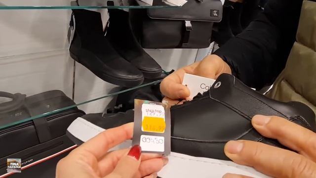 Их там нет. Клайпеда. Обзор цен в Акрополе на обувь и одежду. А в Москве как? #lietuva #akropolis смотреть онлайн