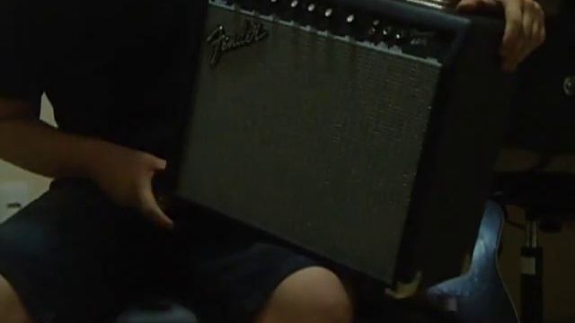 Review completo Fender Frontman 25r - Alex Caires смотреть онлайн