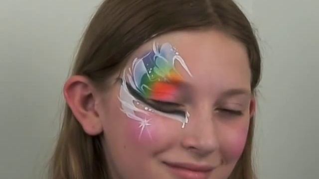 Creating fun eye designs смотреть онлайн