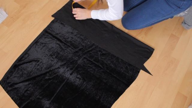 DIY : Как сшить простое чёрное платье? | How to sew simple black dress? смотреть онлайн