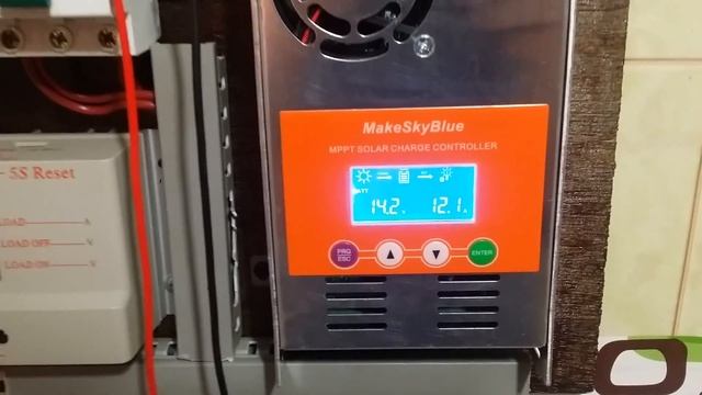 Мппт контроллер MakeSkyBlue на 40 ампер