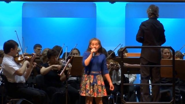 " Прекрасное далеко" Виолетта Сабаева с Омским симфоническим оркестром и хором ОГДА смотреть онлайн