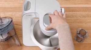 Видео-инструкция: насадка кубикорезка MUZ5CC2 для кухонной машины Bosch MUM Серия 4 (MUM5).