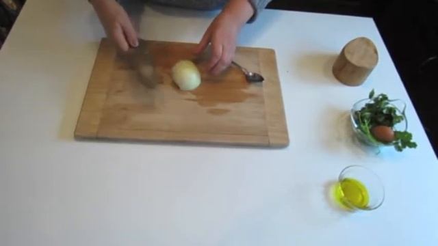 Green beans with eggs Georgian style. 2 servings. Зеленое лобио с яйцом и кориандром. Video #8. смотреть онлайн