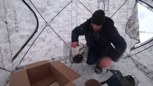 Палатка Улов HUNTER 240-240 печь Турист15