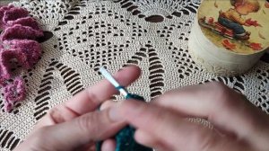 Воротничок для игрушки крючком. Подробный МК