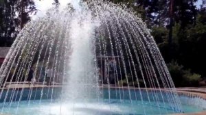 Красивые фонтаны города Новосибирск. Фонтаны в Новосибирске.