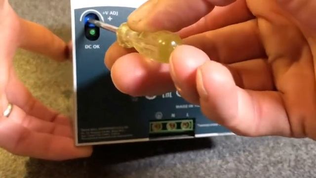 SDR-960-24 Mean Well Zdroj na DIN 960W 24V смотреть онлайн