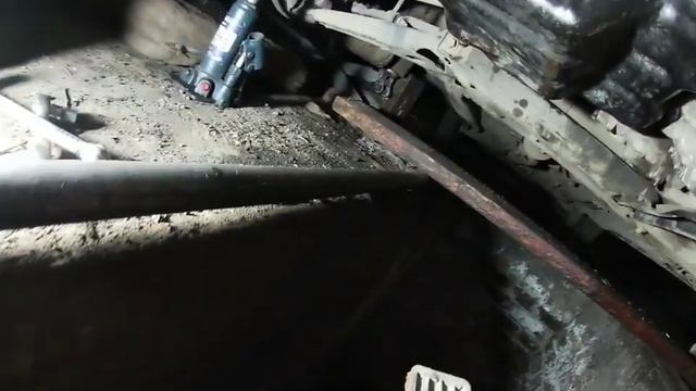 капиталка (часть 12) ремонт двс 4В11 (установка грм, лобовины, поддона, клапанной крышки и т.д) смотреть онлайн