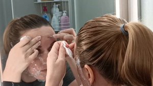 Механическая чистка лица самой себе дома как у косметолога