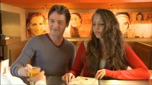 Unit 5 5F Ordering food and drink - Solutions Elementary 2nd edition Video