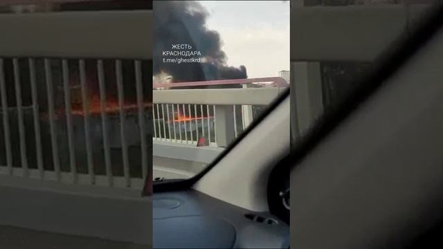 В Краснодаре загорелась чайхана