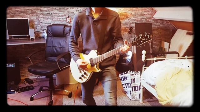 Riffing on the Ibanez Art-120 смотреть онлайн