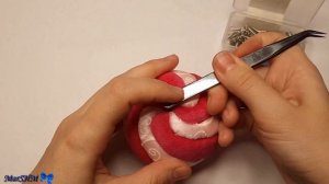 Влюбилась в него! Новогодний елочный шар из бархата и пенопластовой основы с любым декором